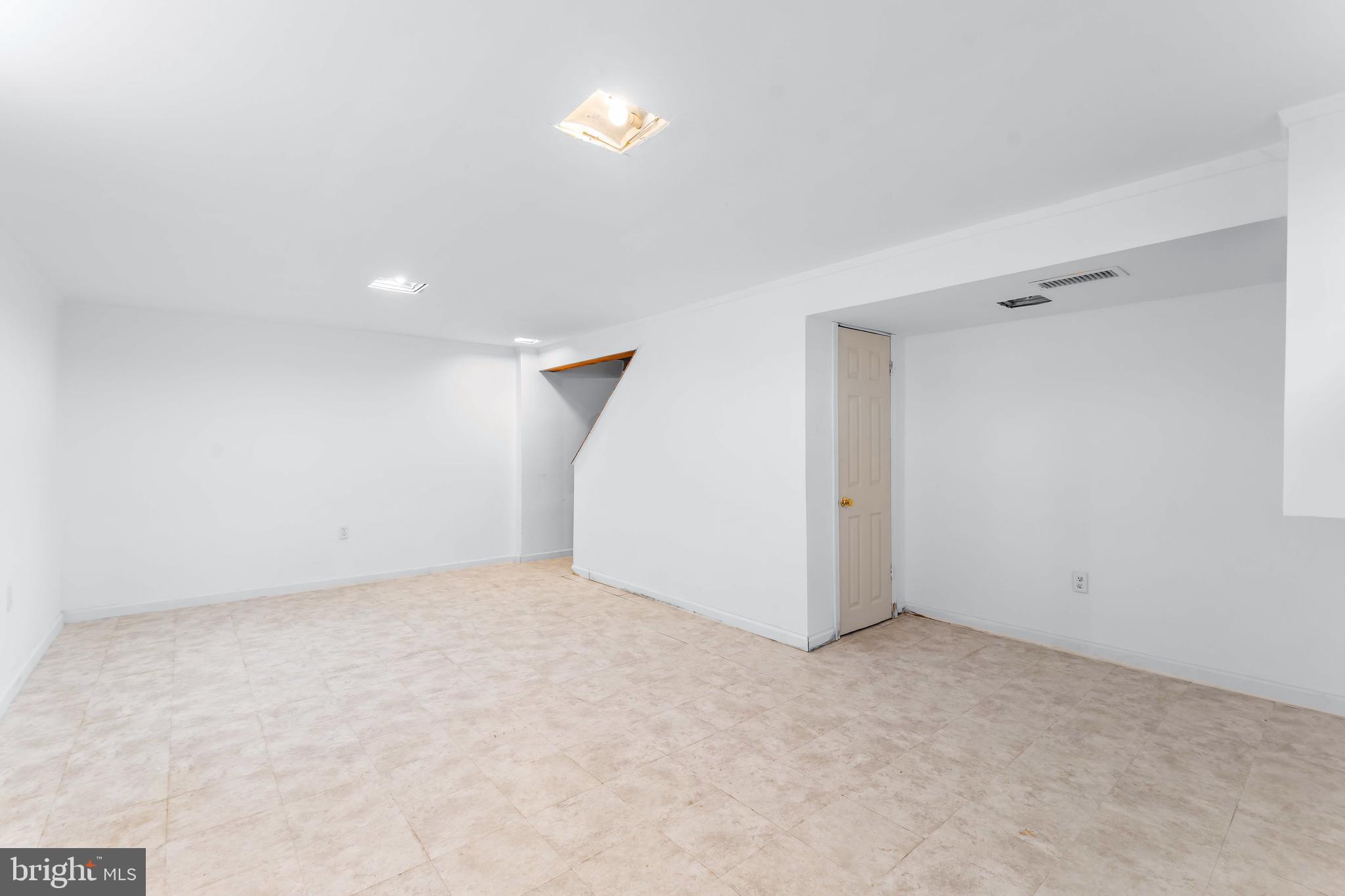 MARLOW HEIGHTS - Residential