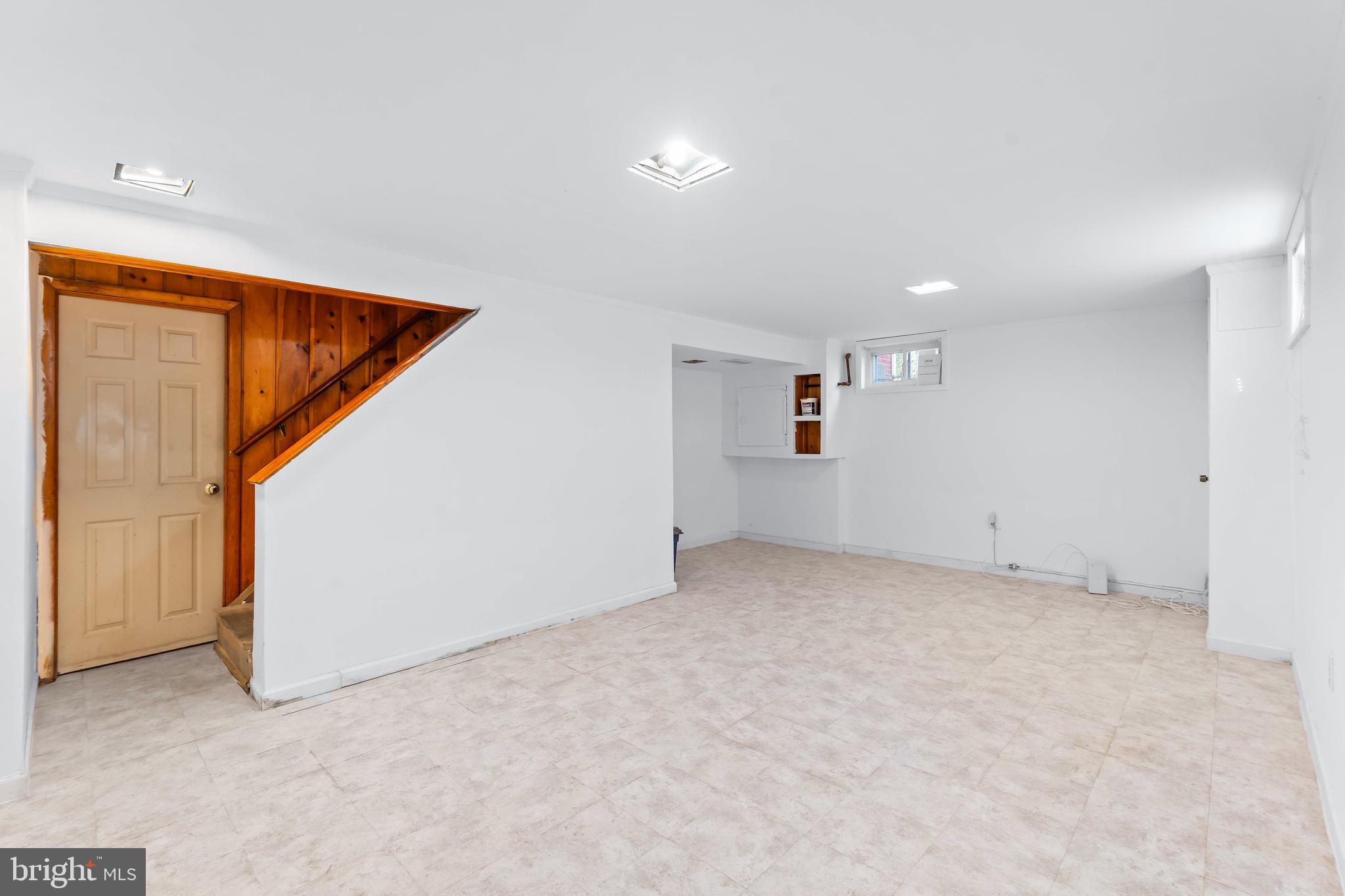 MARLOW HEIGHTS - Residential