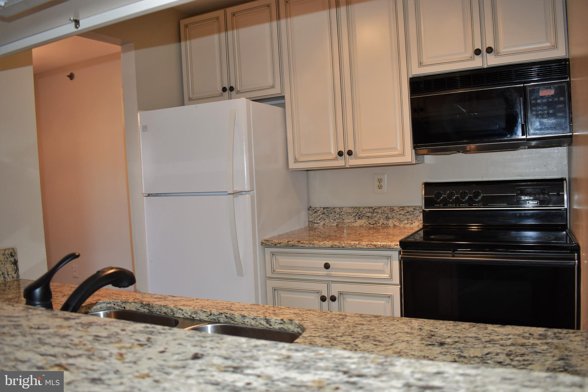 WATERFORD LANDING - Residential Lease