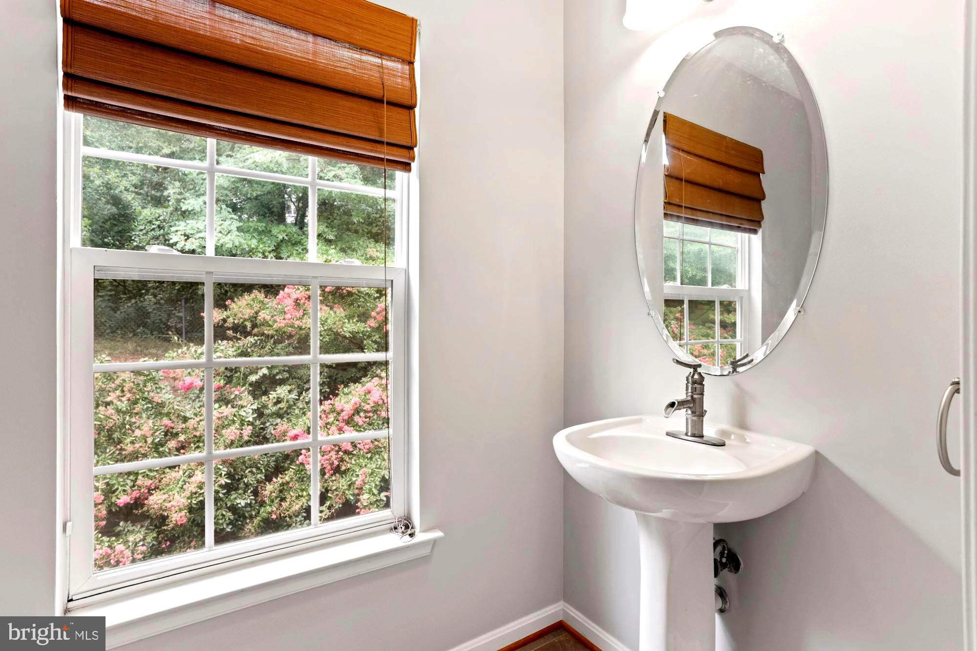 CREEKSIDE COVE - Residential