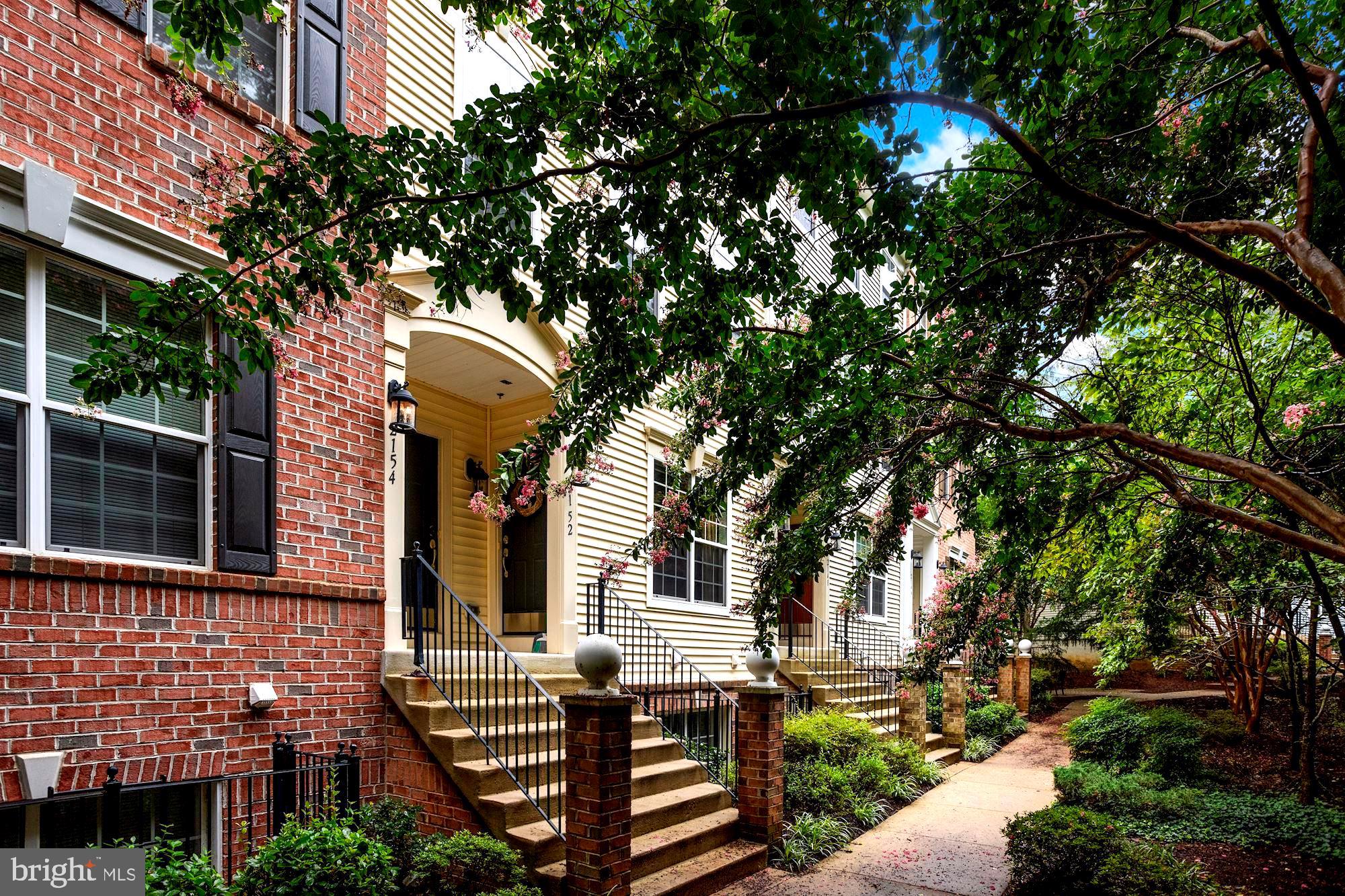 CREEKSIDE COVE - Residential