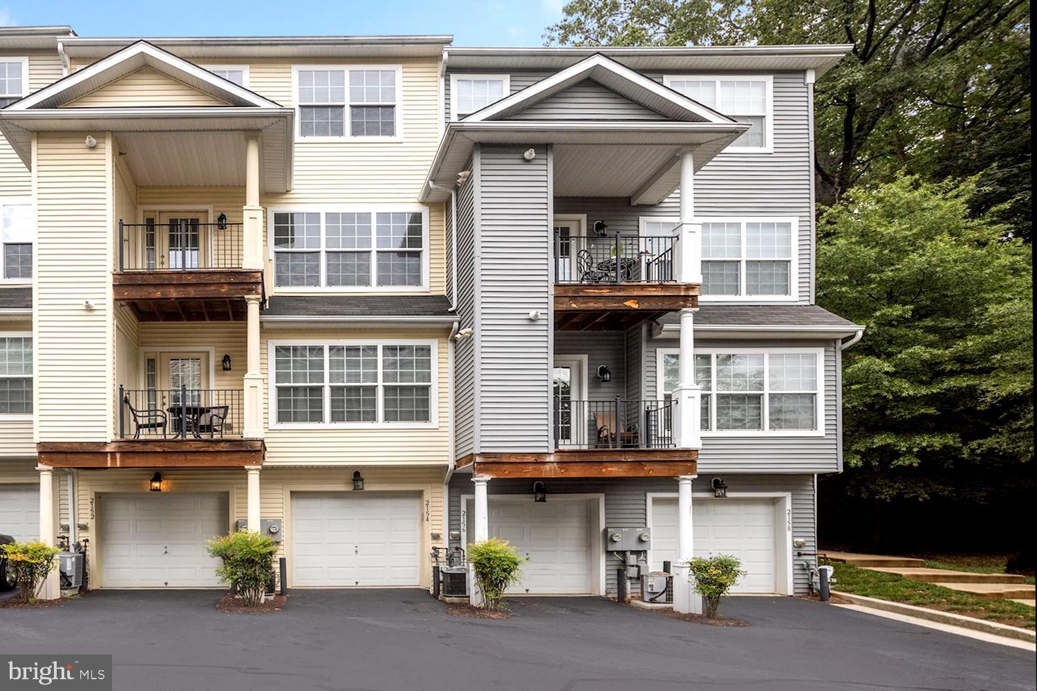 CREEKSIDE COVE - Residential