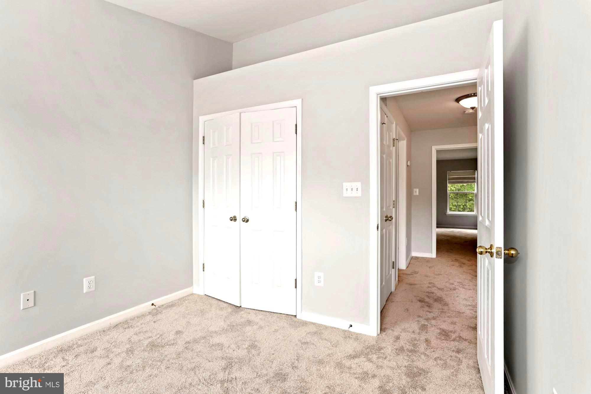 CREEKSIDE COVE - Residential