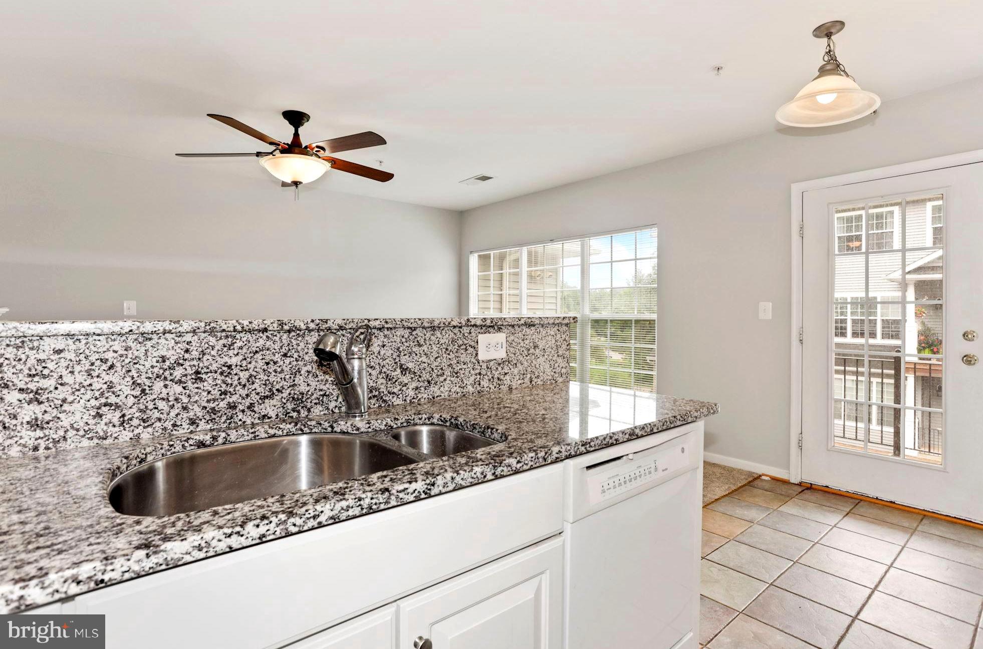 CREEKSIDE COVE - Residential