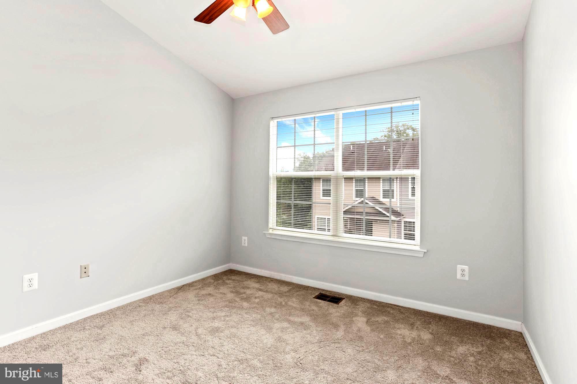 CREEKSIDE COVE - Residential