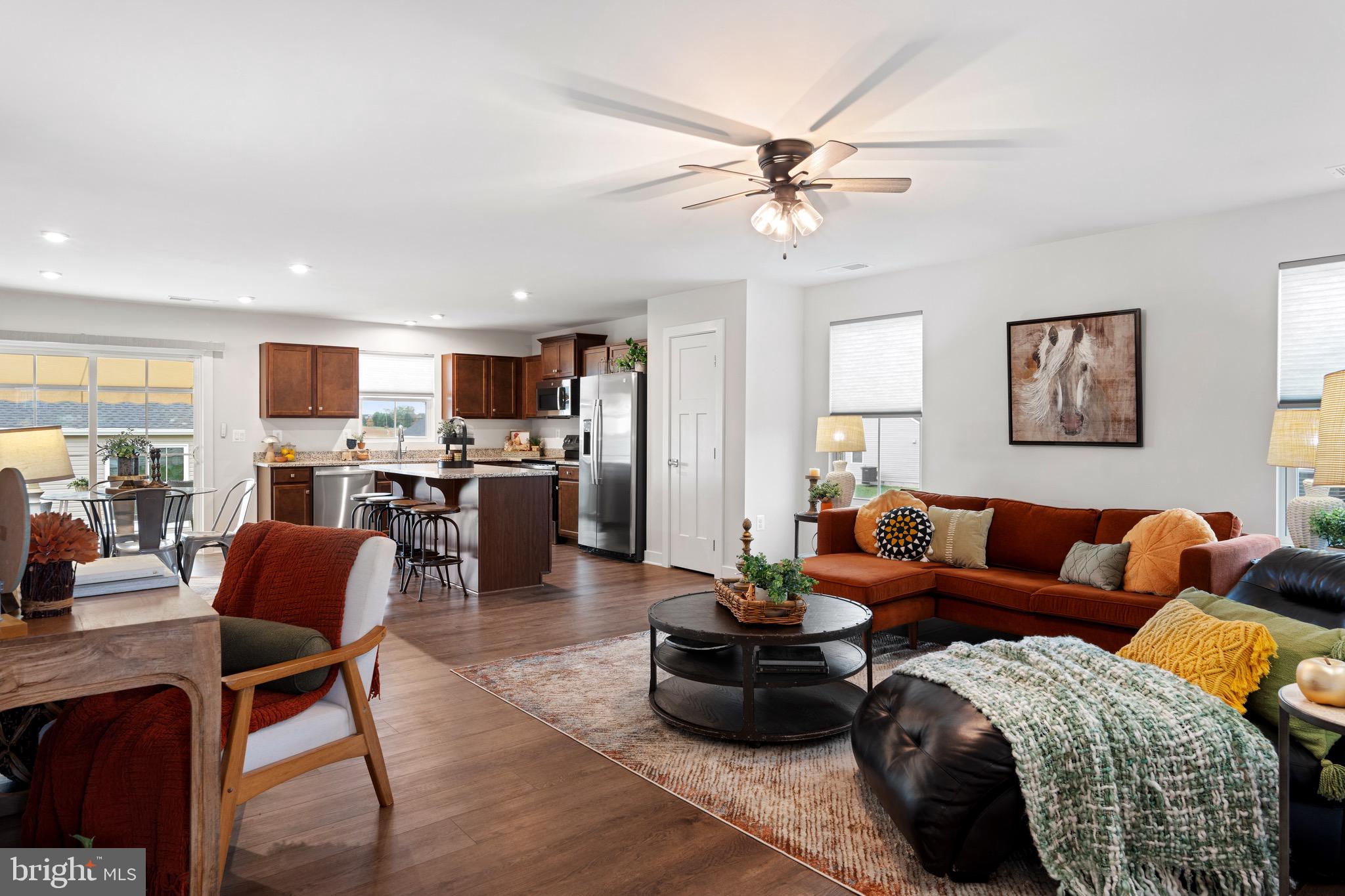 CARDINAL POINTE - Residential