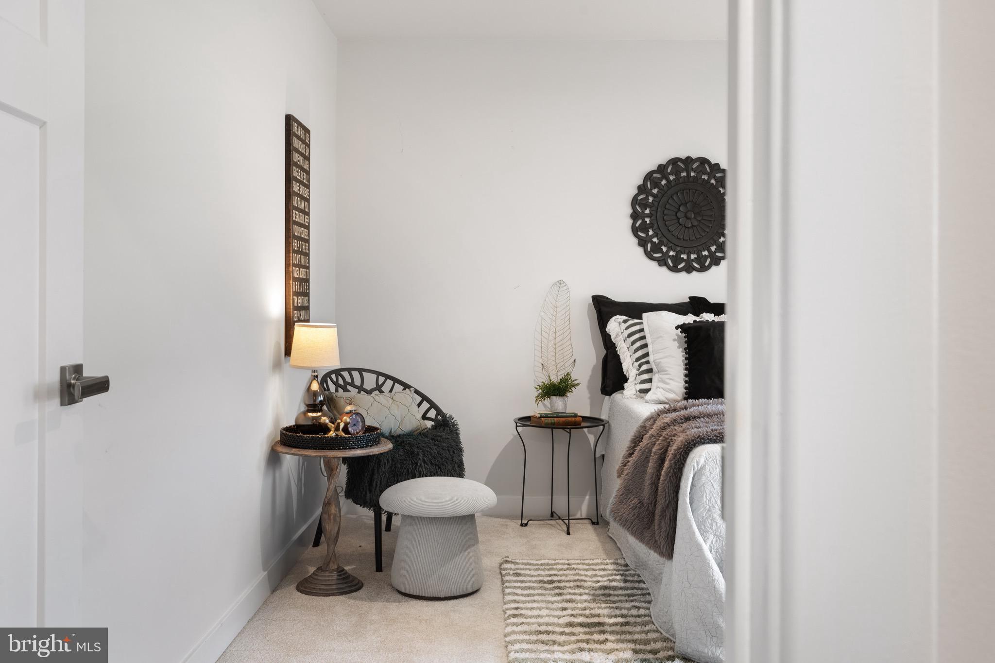 CARDINAL POINTE - Residential