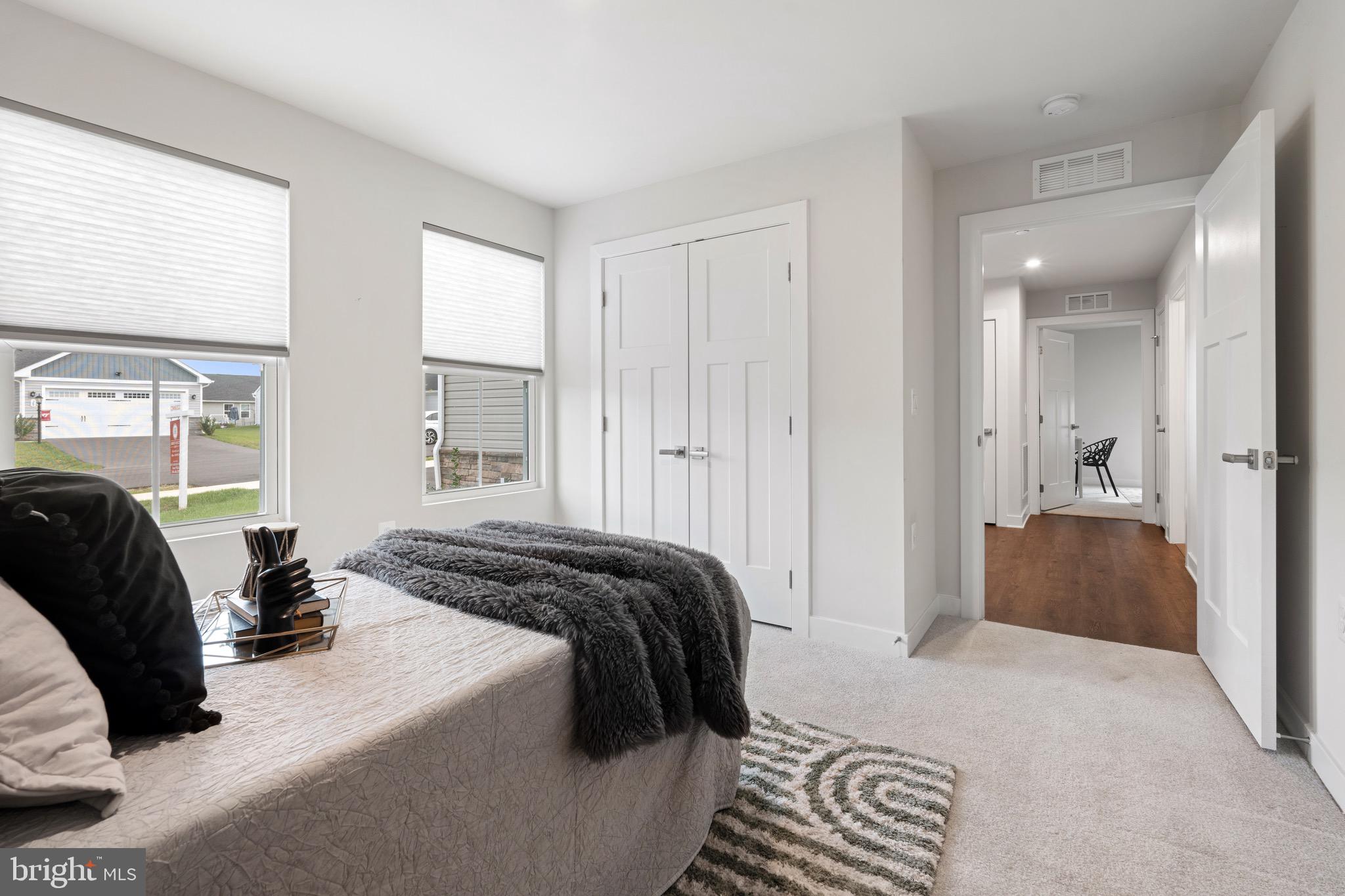 CARDINAL POINTE - Residential