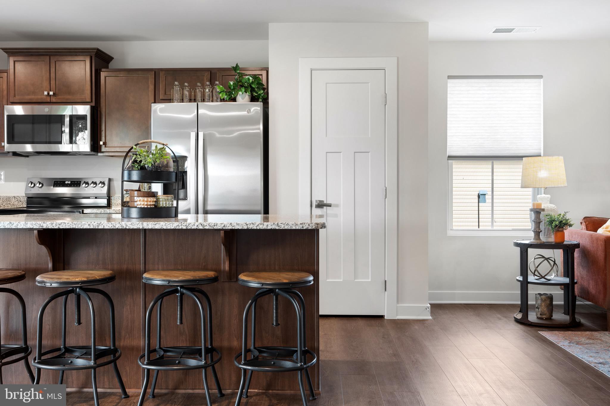 CARDINAL POINTE - Residential