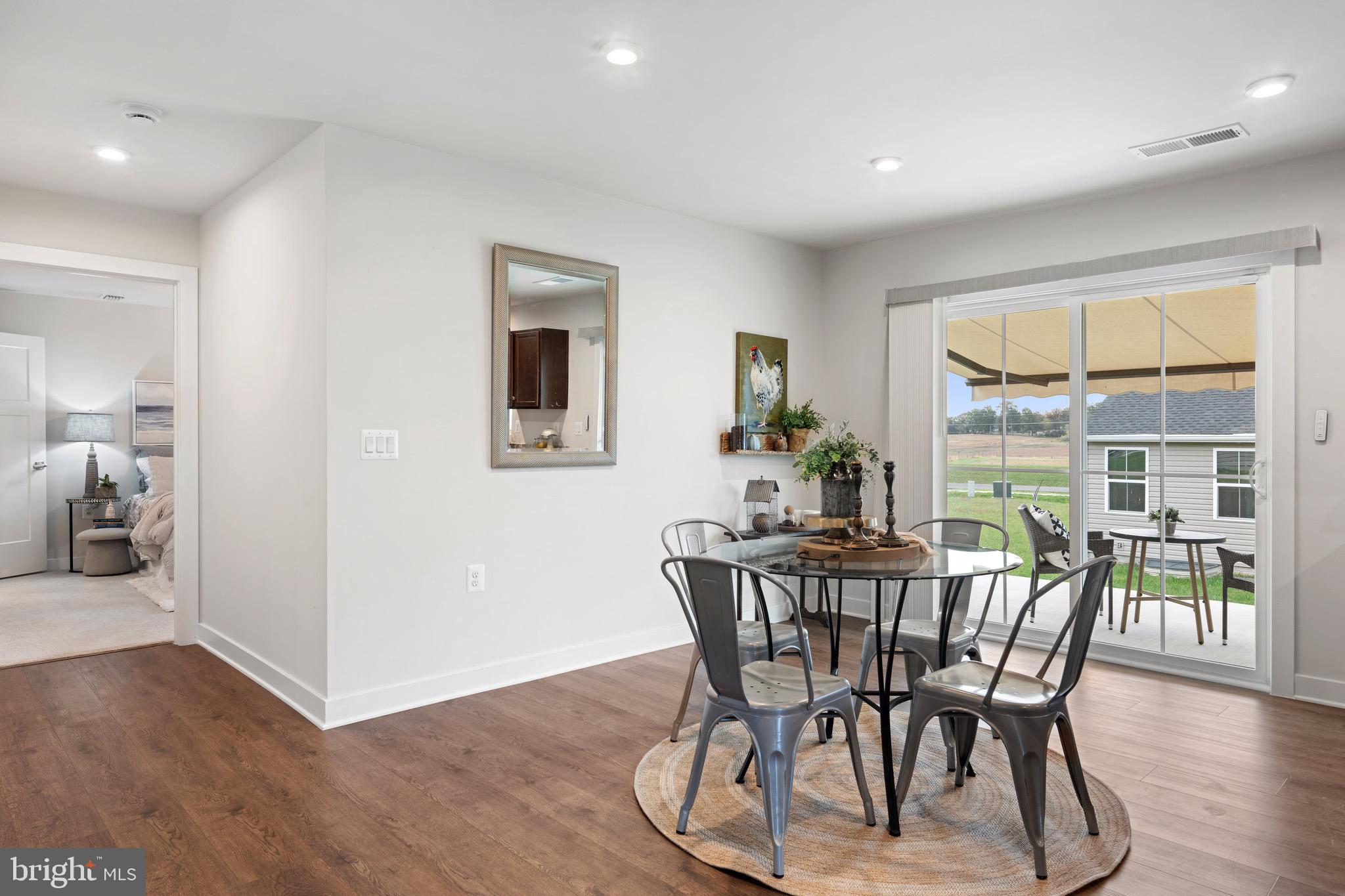 CARDINAL POINTE - Residential