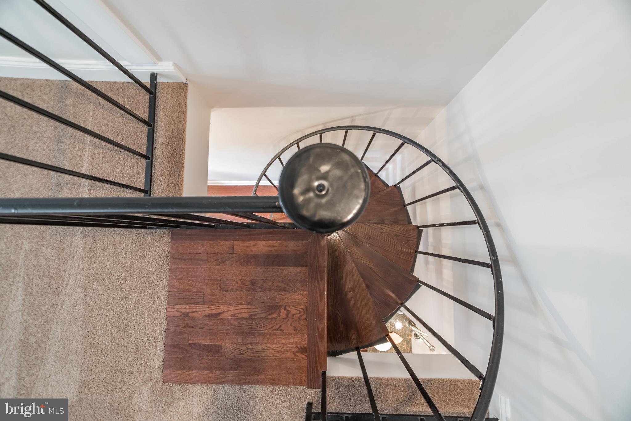 FAIRMOUNT - Residential