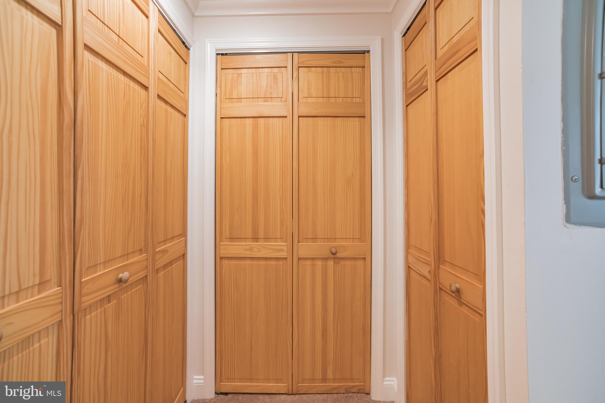 FAIRMOUNT - Residential