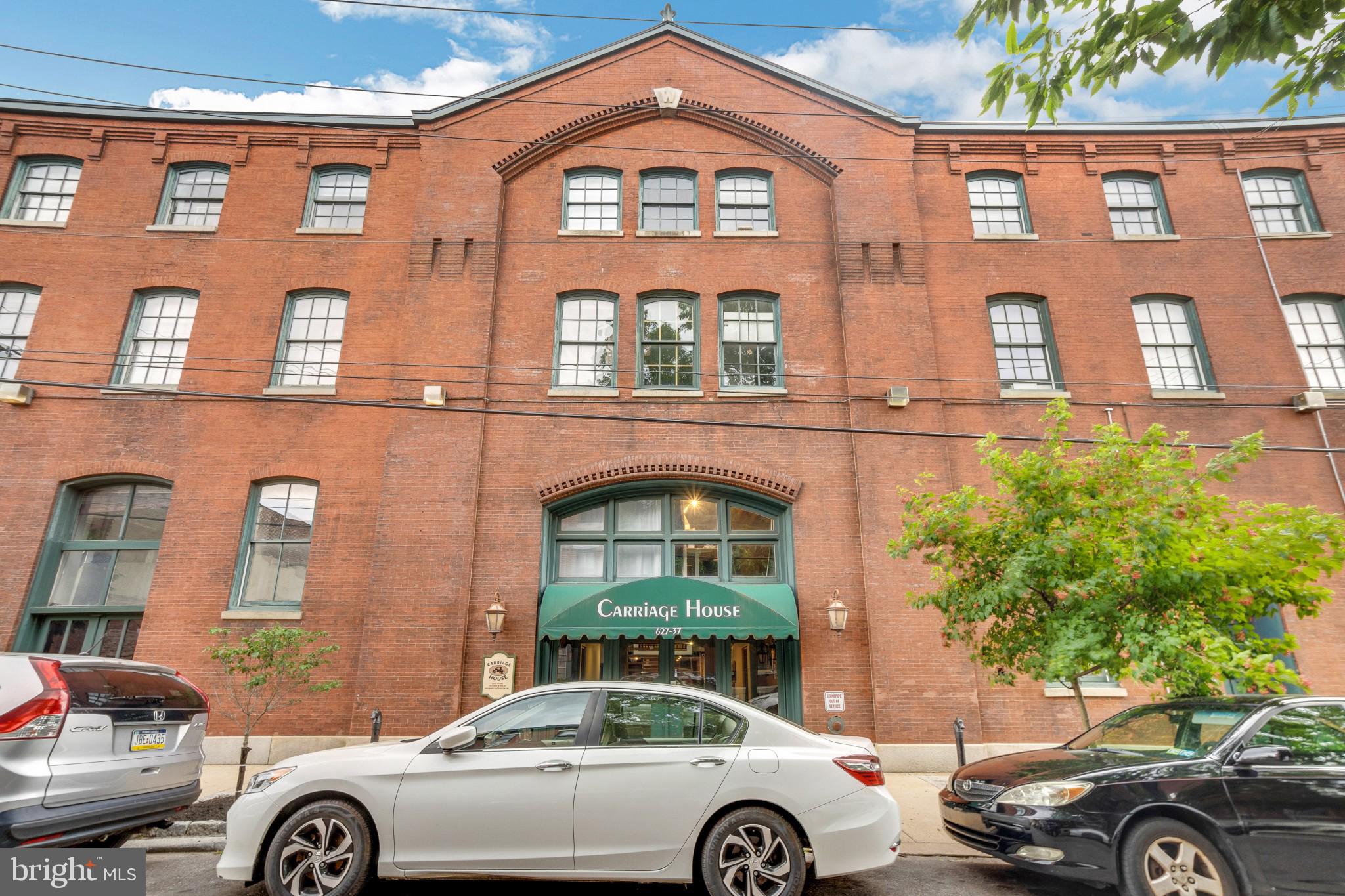 FAIRMOUNT - Residential