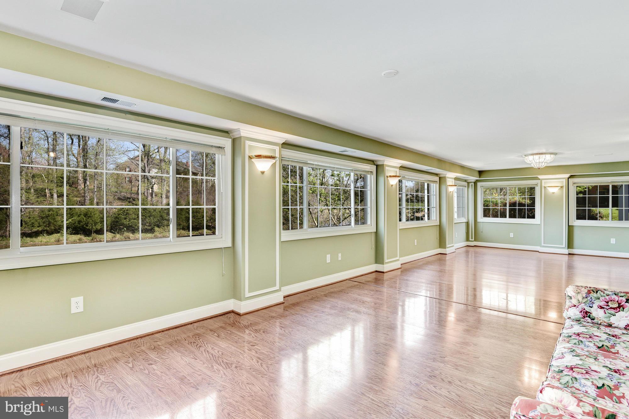 AVENEL - Residential