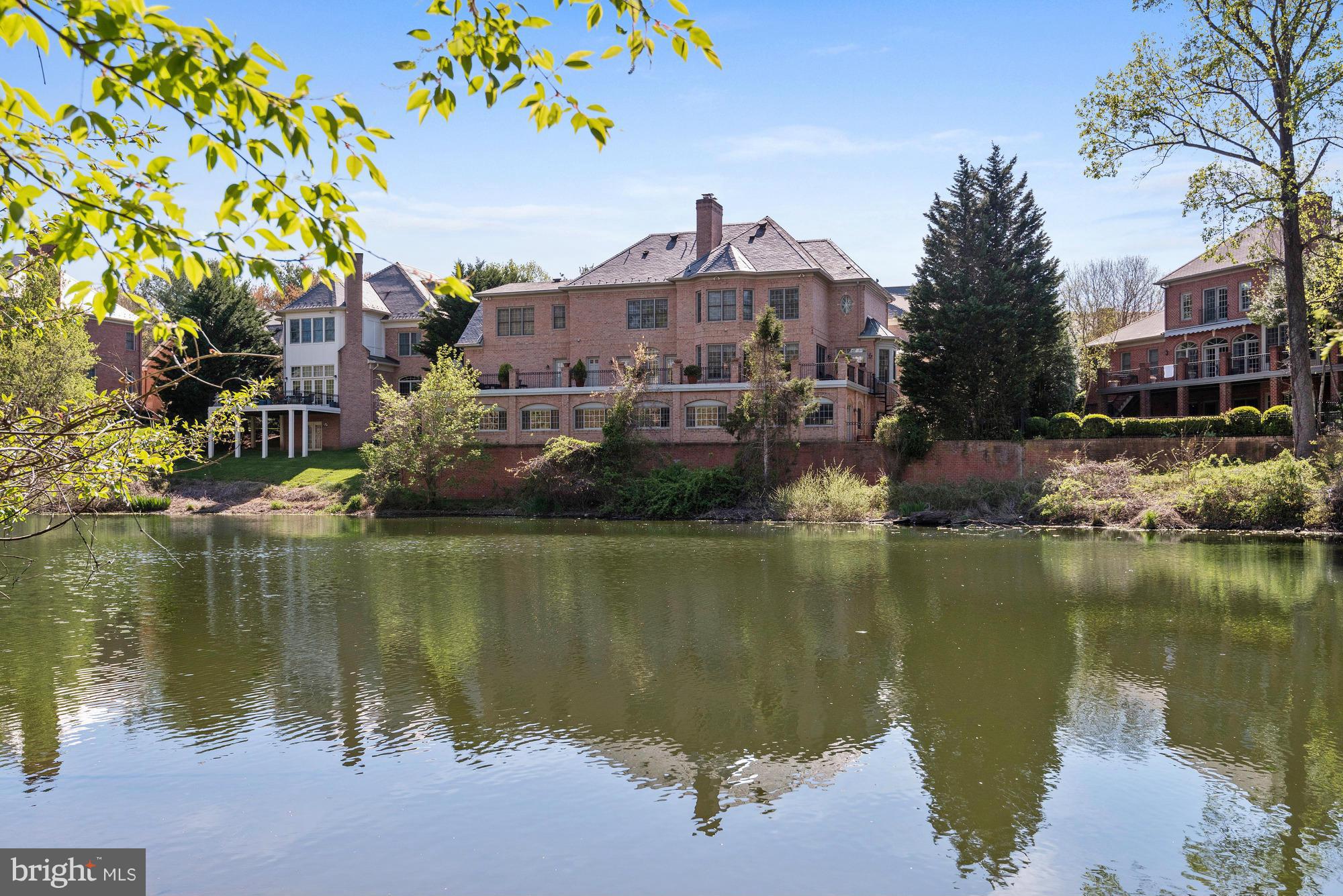 AVENEL - Residential