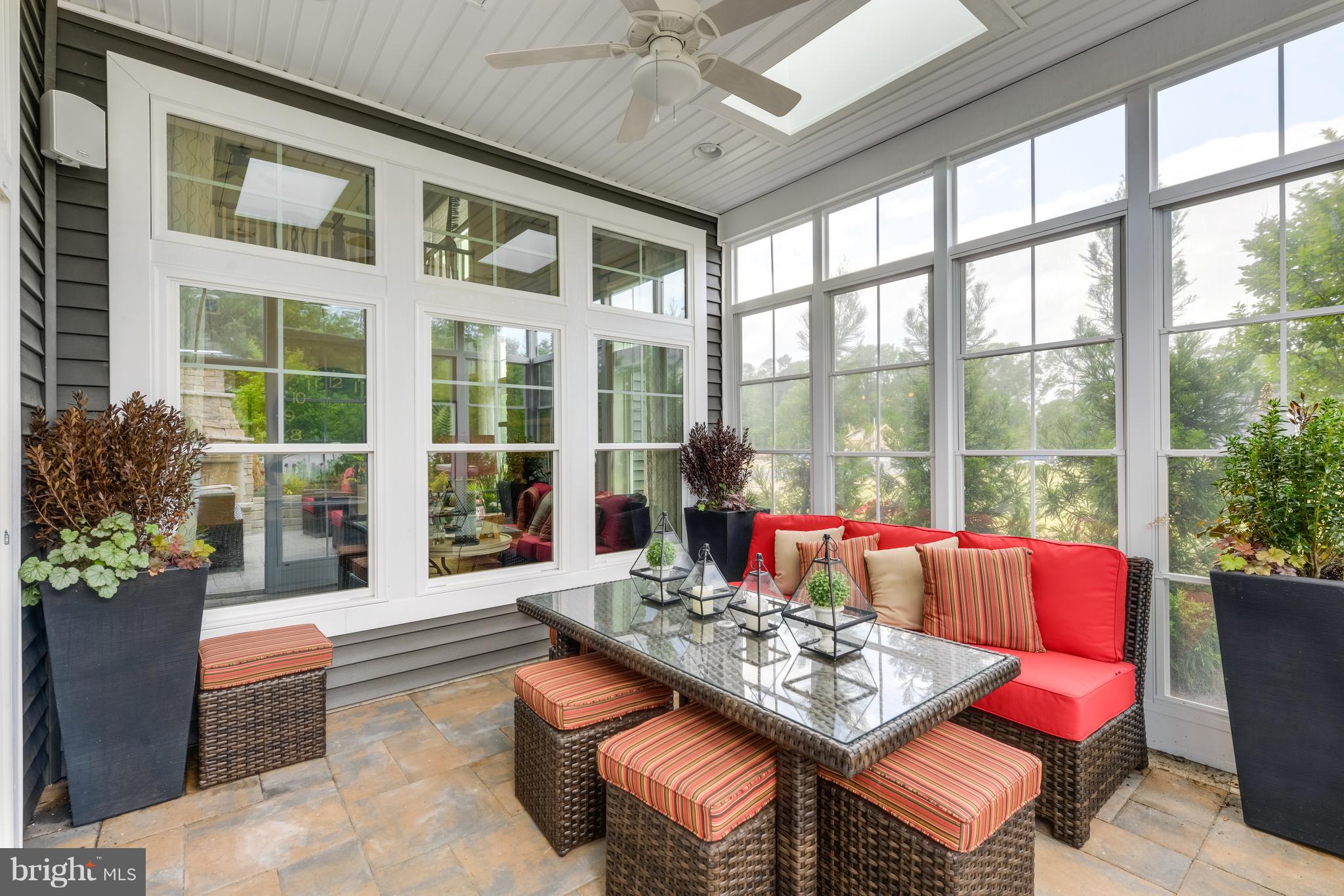 PENINSULA - Residential