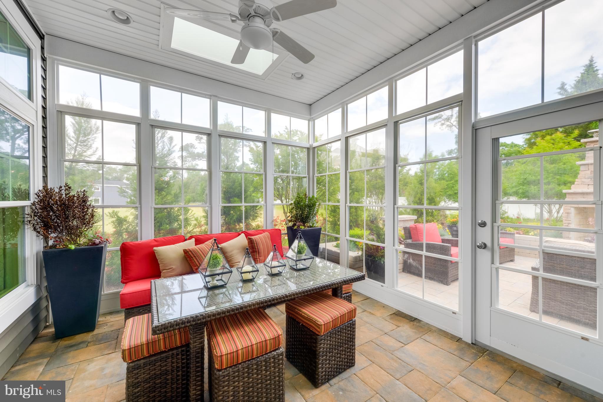 PENINSULA - Residential