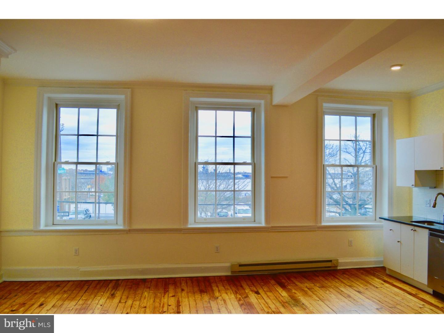 SOCIETY HILL - Residential Lease