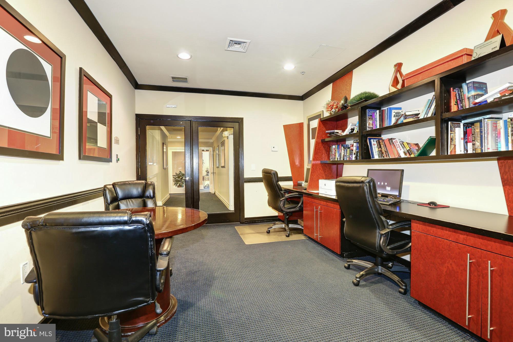 MARQUIS AT VIENNA STATION - Residential