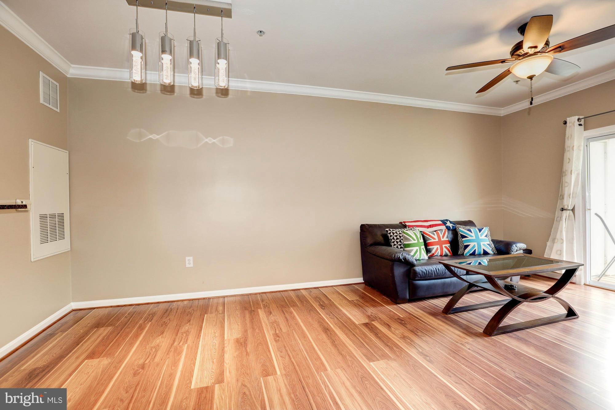 MARQUIS AT VIENNA STATION - Residential