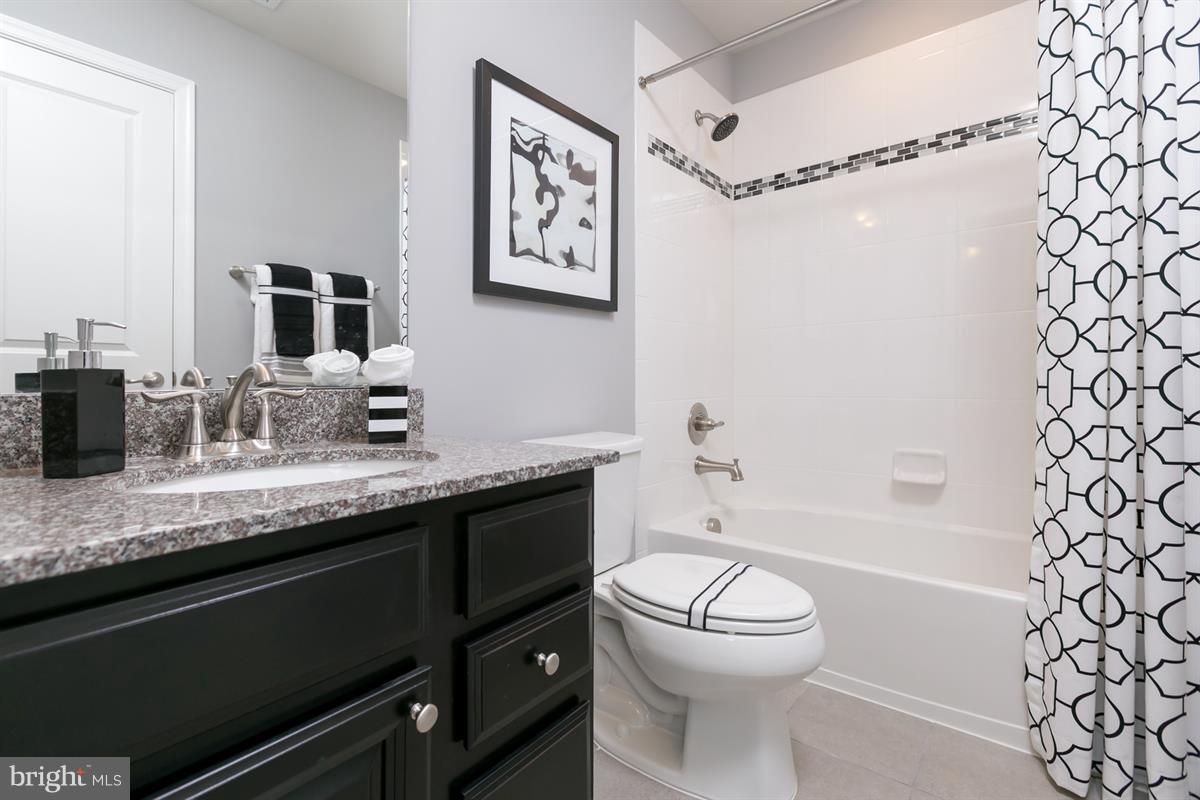 POTOMAC STATION - Residential