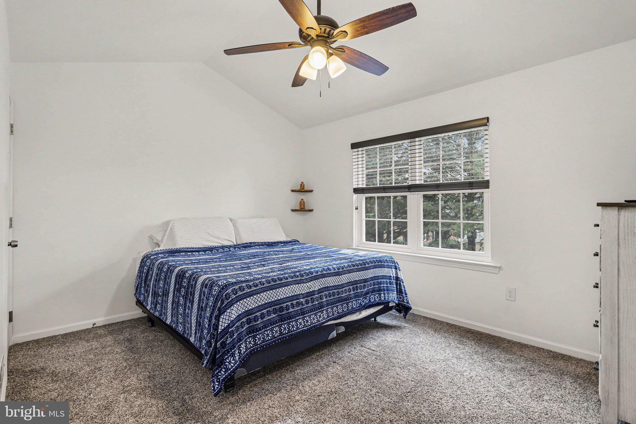 MALLARD POND - Residential