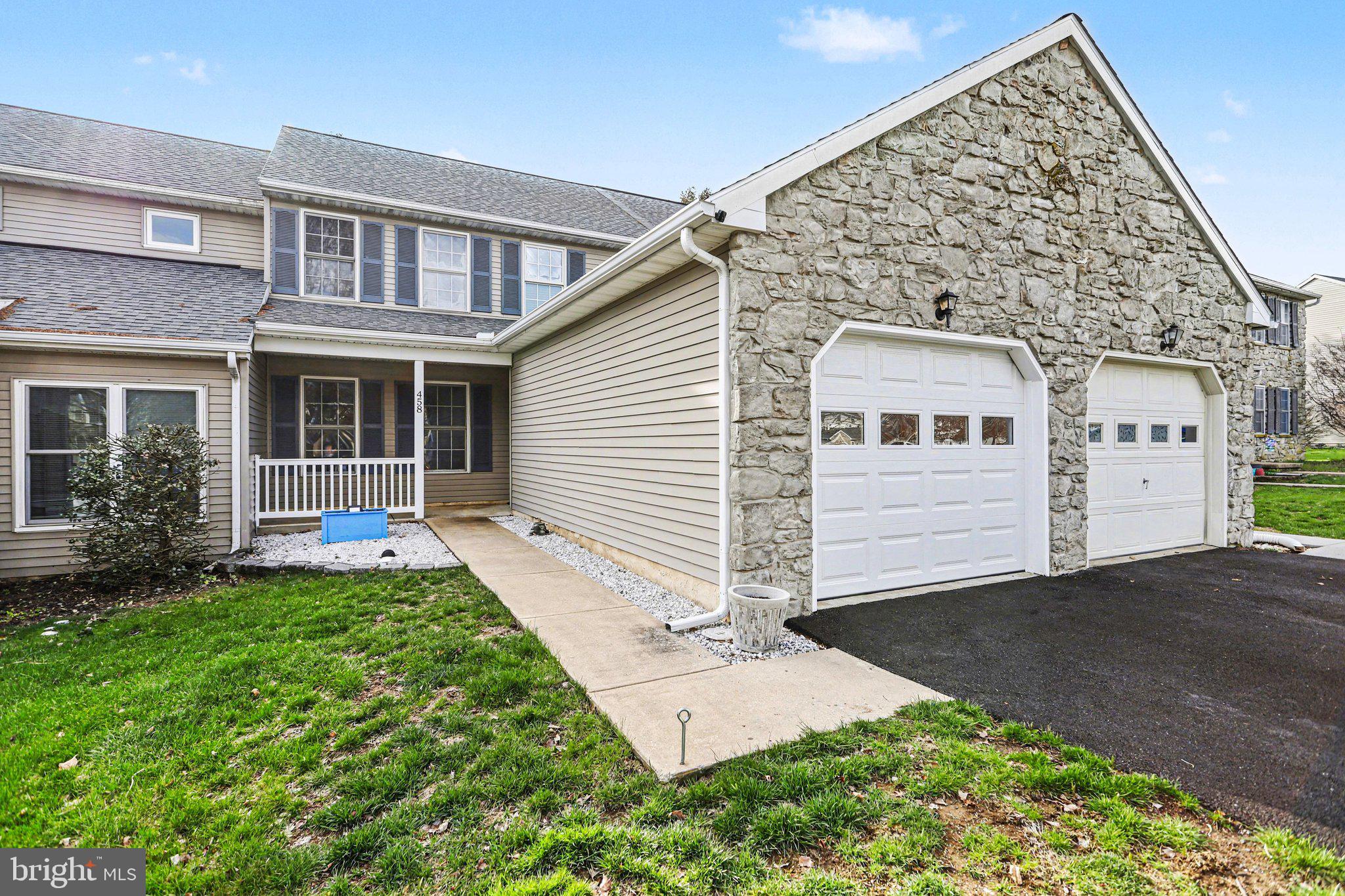 MALLARD POND - Residential