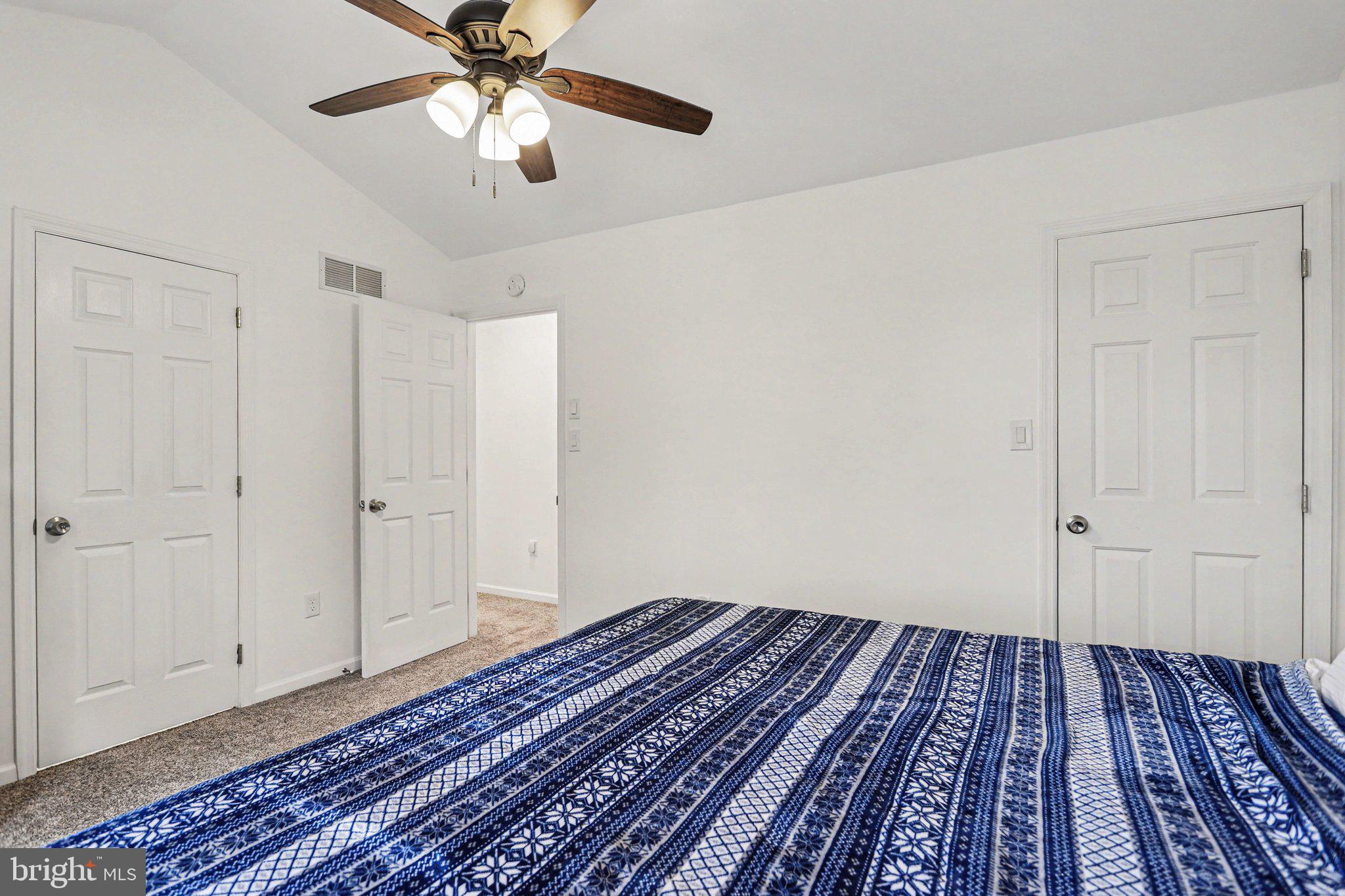 MALLARD POND - Residential