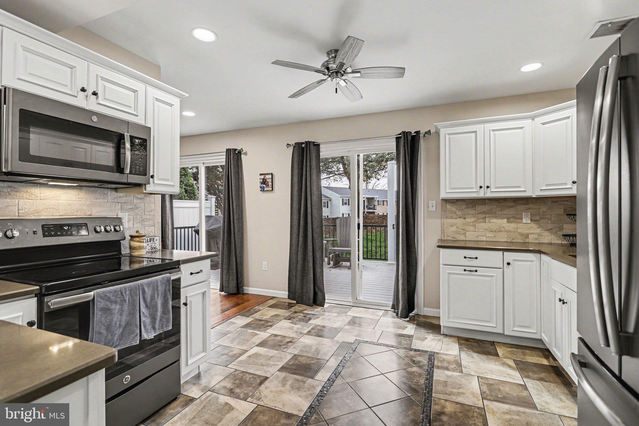 MALLARD POND - Residential