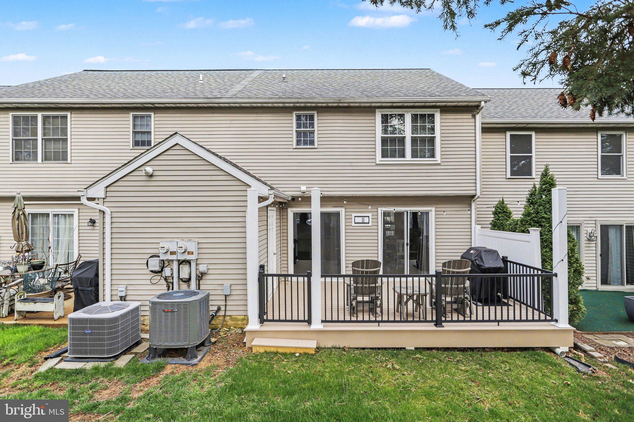 MALLARD POND - Residential