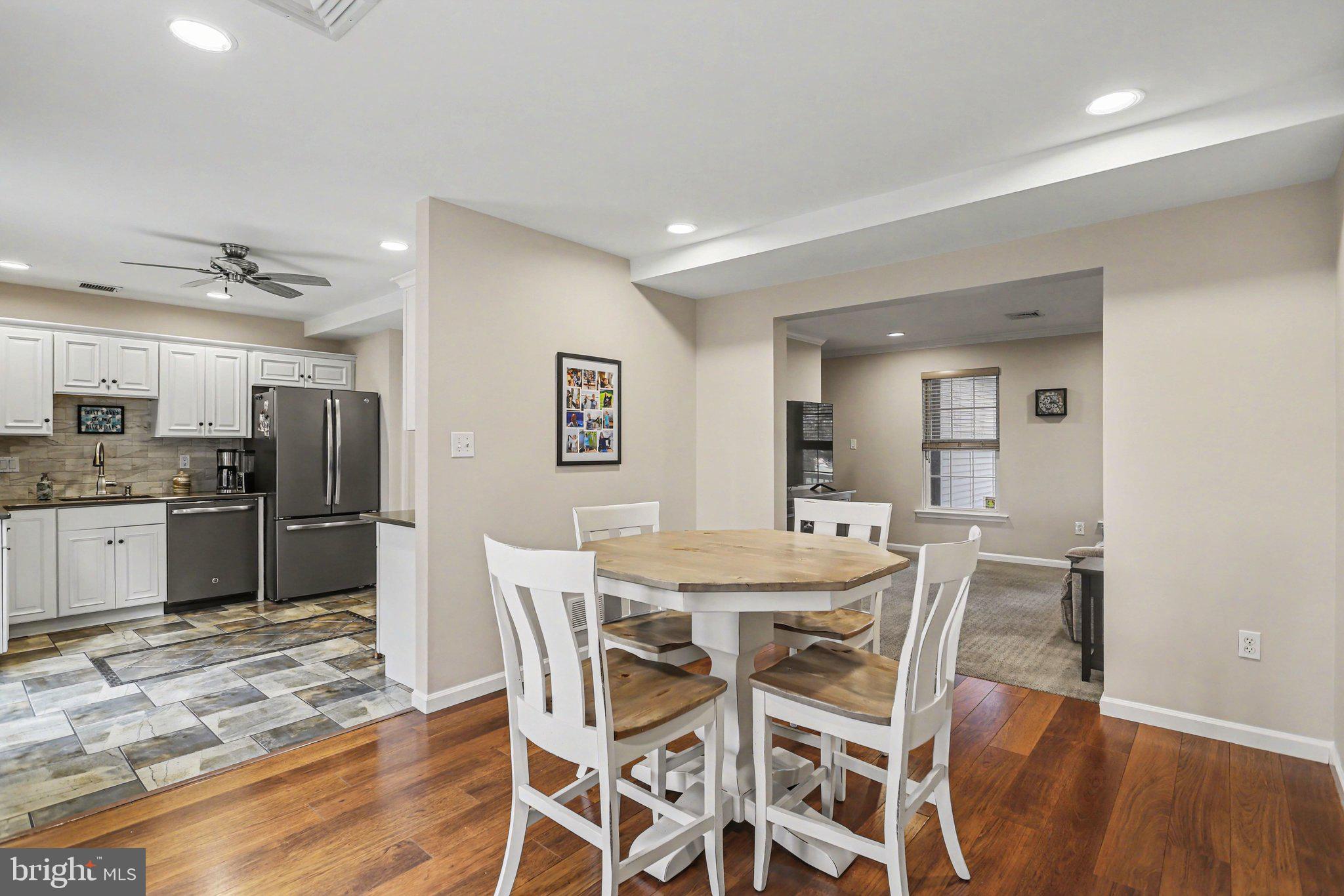 MALLARD POND - Residential