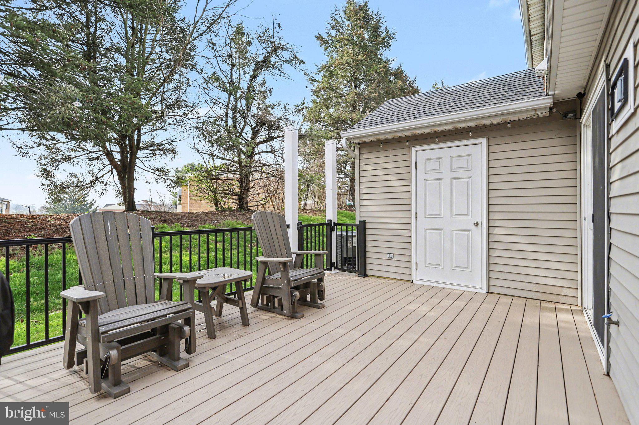 MALLARD POND - Residential