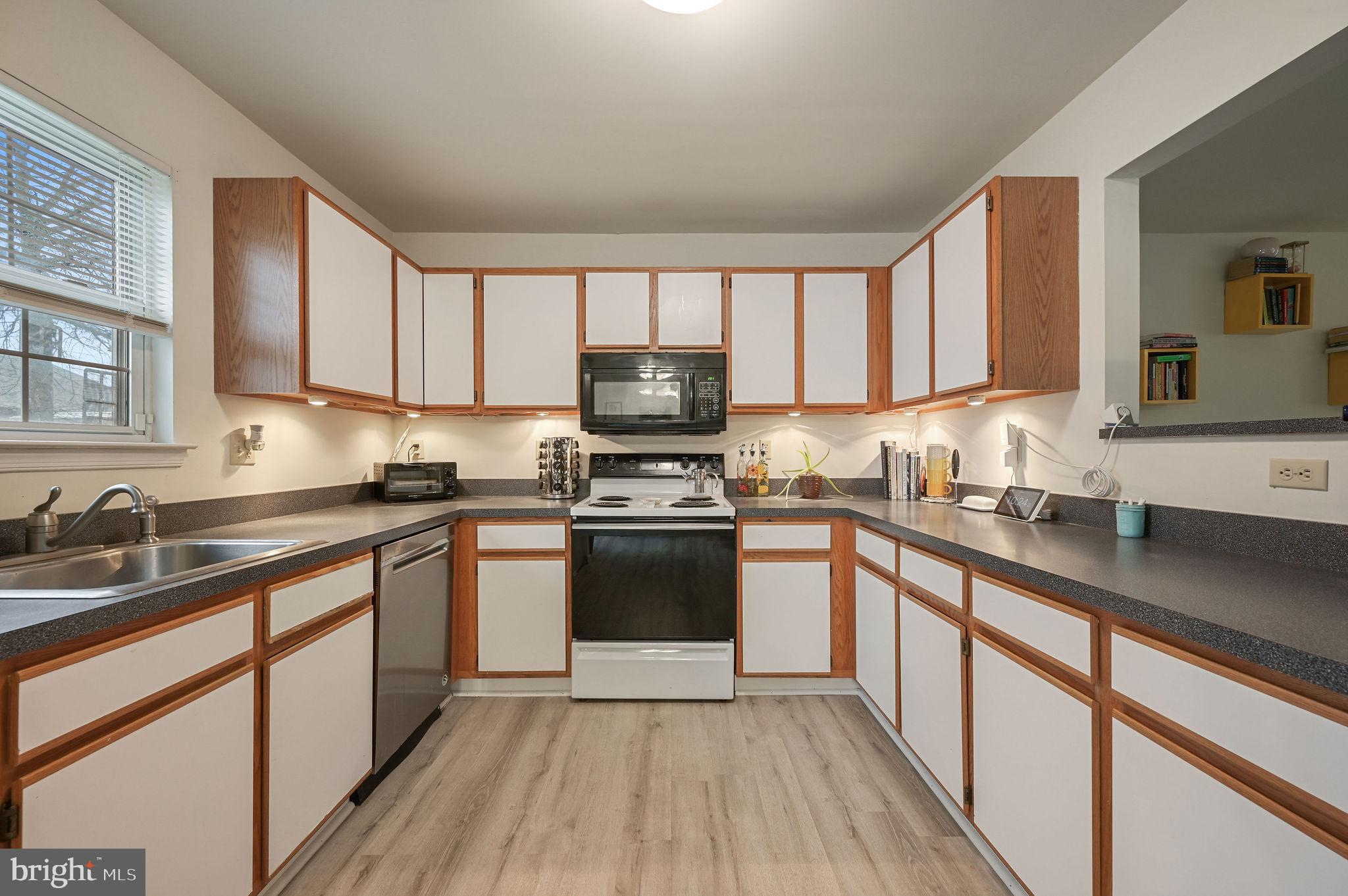 VILLAGE OF WESTOVE - Residential