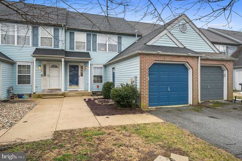 114 THAMES DRIVE DOVER DE 19904