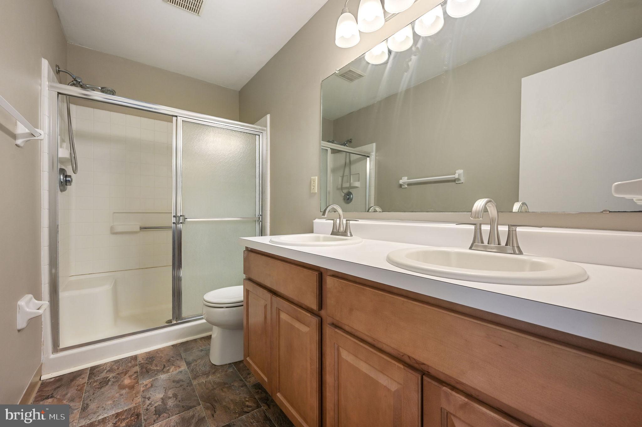 VILLAGE OF WESTOVE - Residential