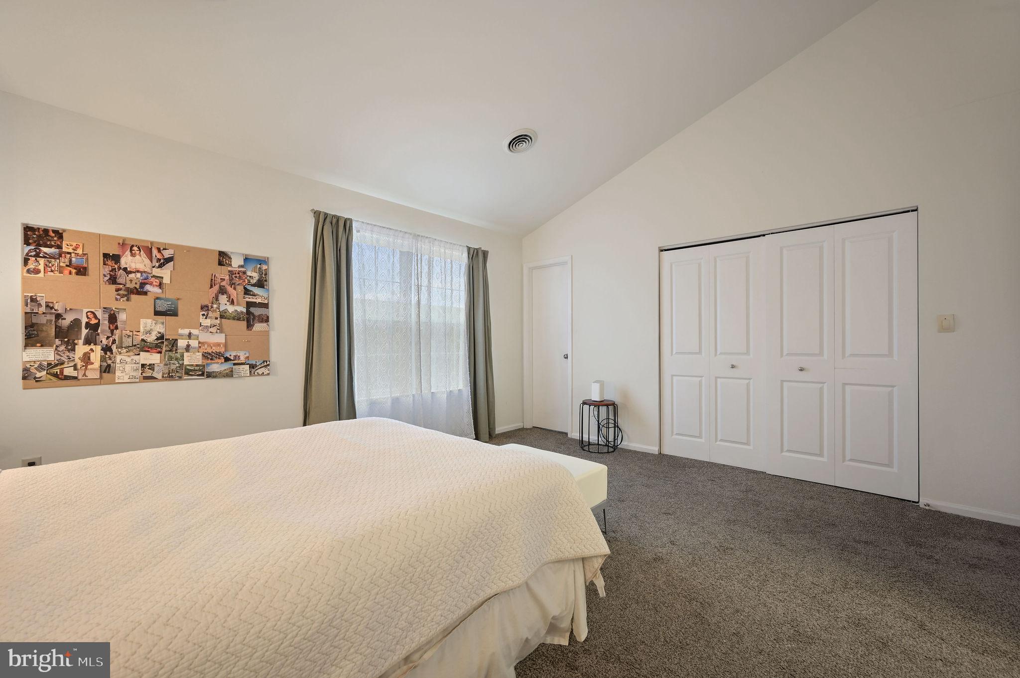 VILLAGE OF WESTOVE - Residential