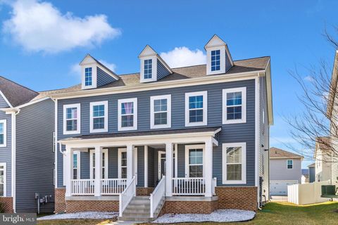 1807 FAIRWAY LANE FREDERICK MD 21702