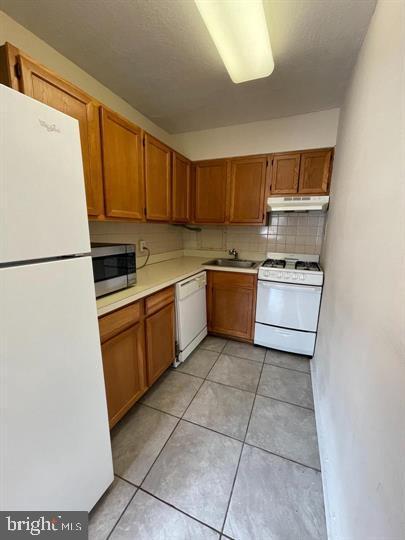 CENTER CITY - Residential Lease