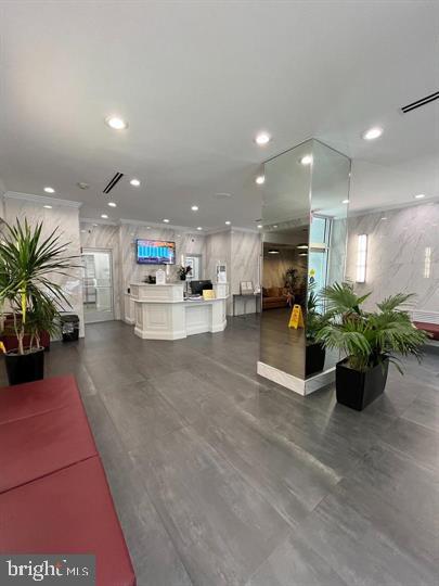 CENTER CITY - Residential Lease
