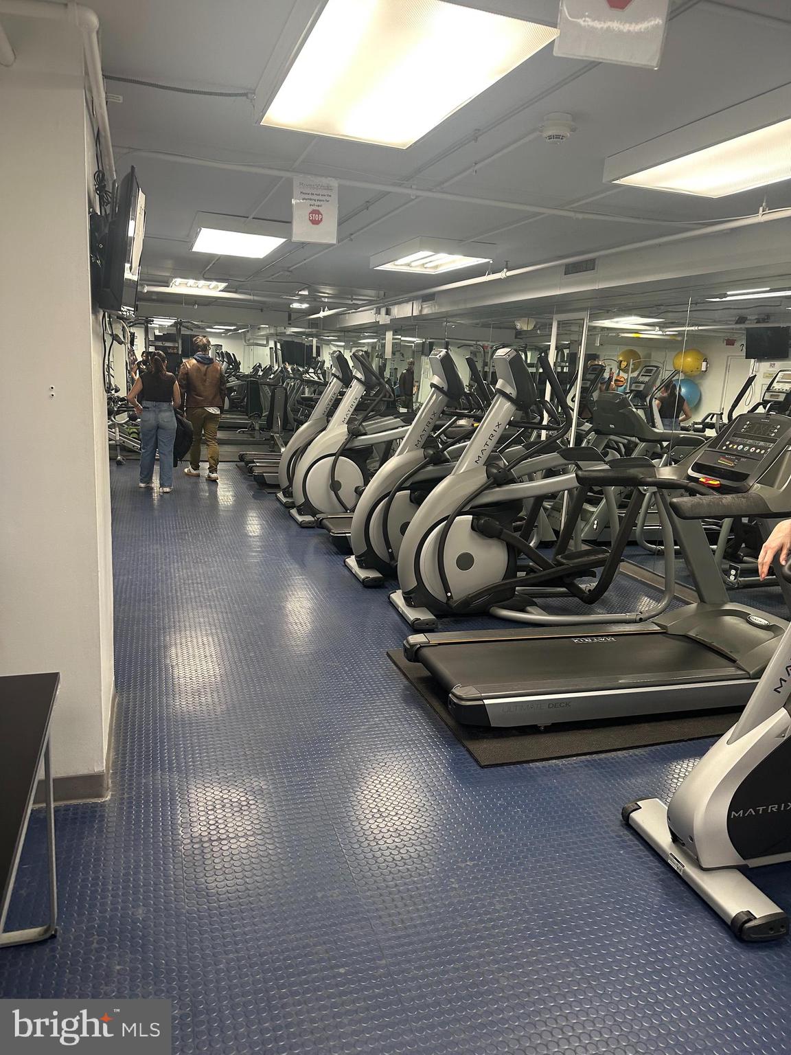 CENTER CITY - Residential Lease