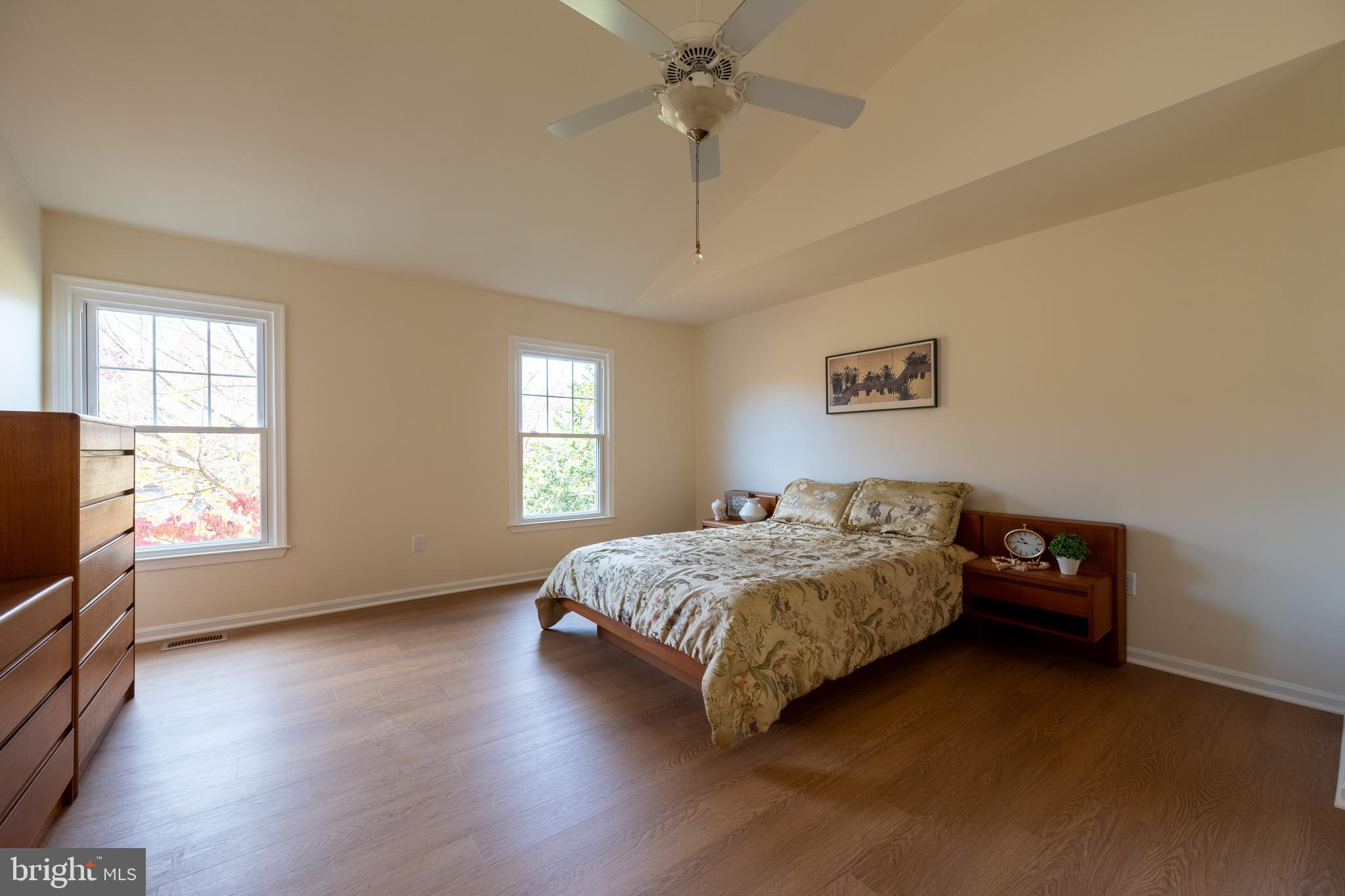 STONEBRIDGE - Residential