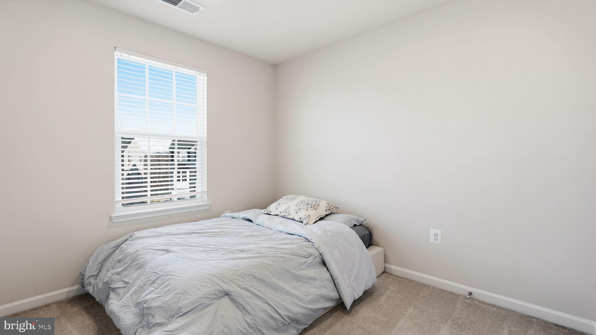 MADISON STATION - Residential