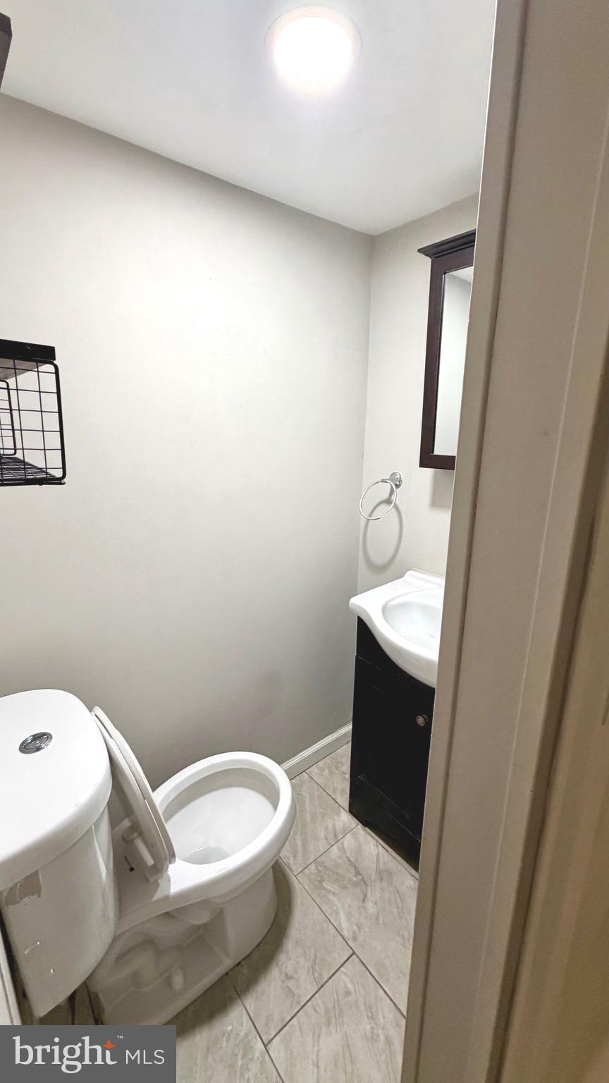 LAWNCREST - Residential