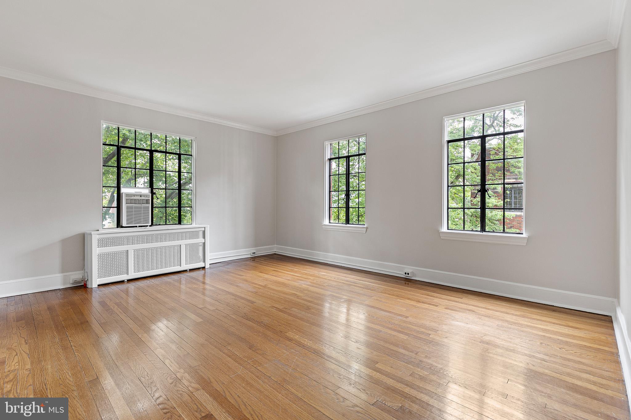 1305 N BROOM STREET UNIT 409