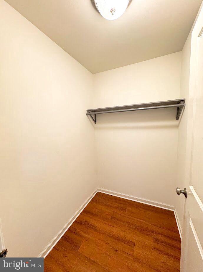 WILLIAMSON SQUARE - Residential Lease