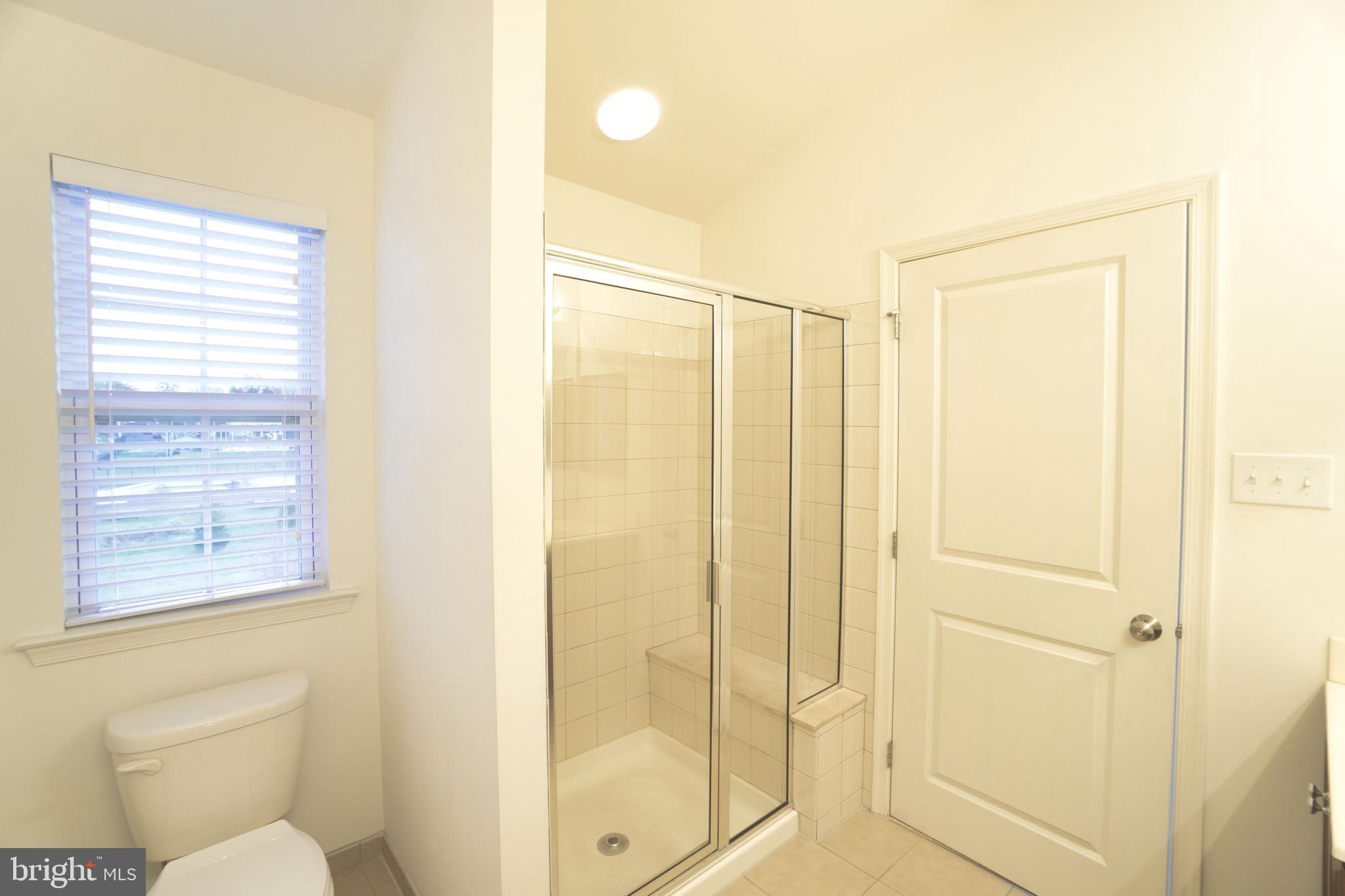 WILLIAMSON SQUARE - Residential Lease