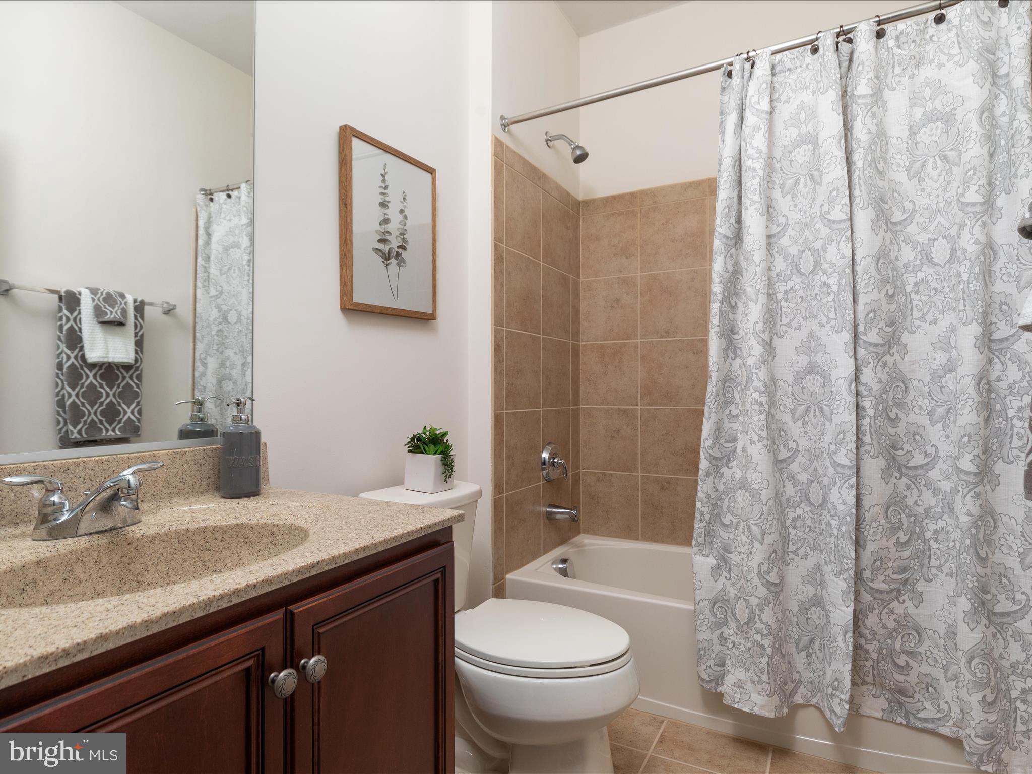 LENAH MILL - THE EXECUTIVES - Residential