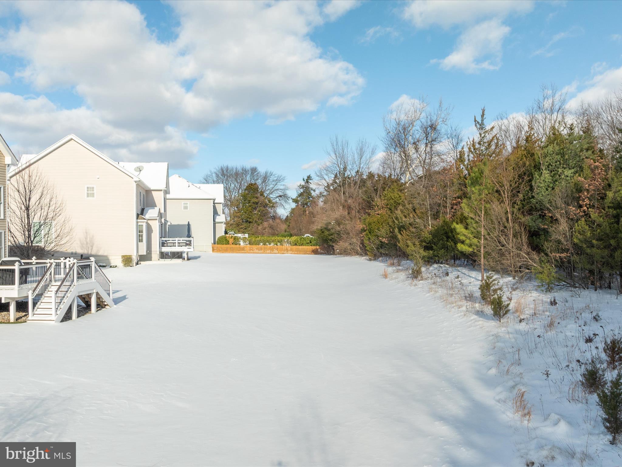 LENAH MILL - THE EXECUTIVES - Residential