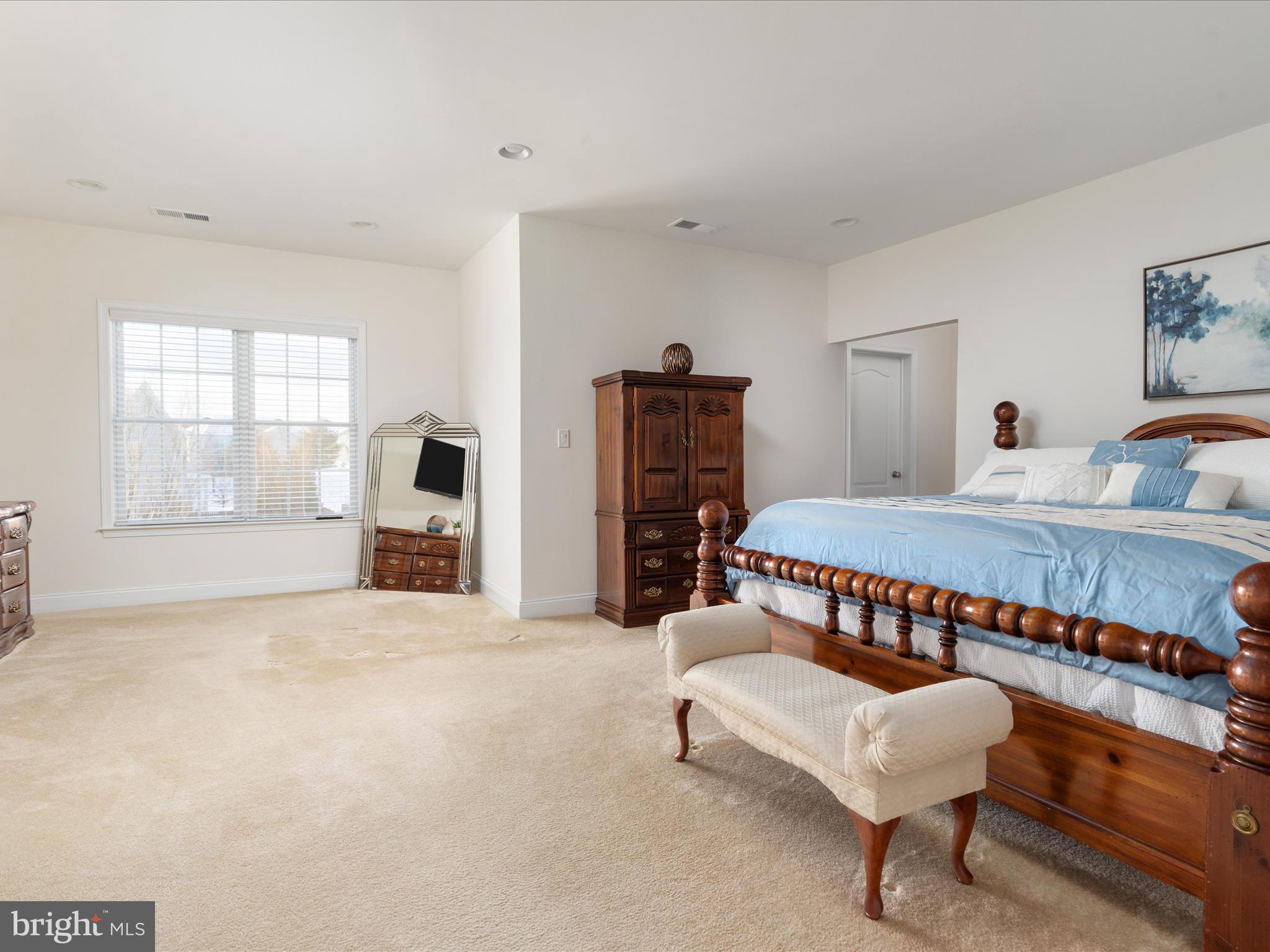 LENAH MILL - THE EXECUTIVES - Residential