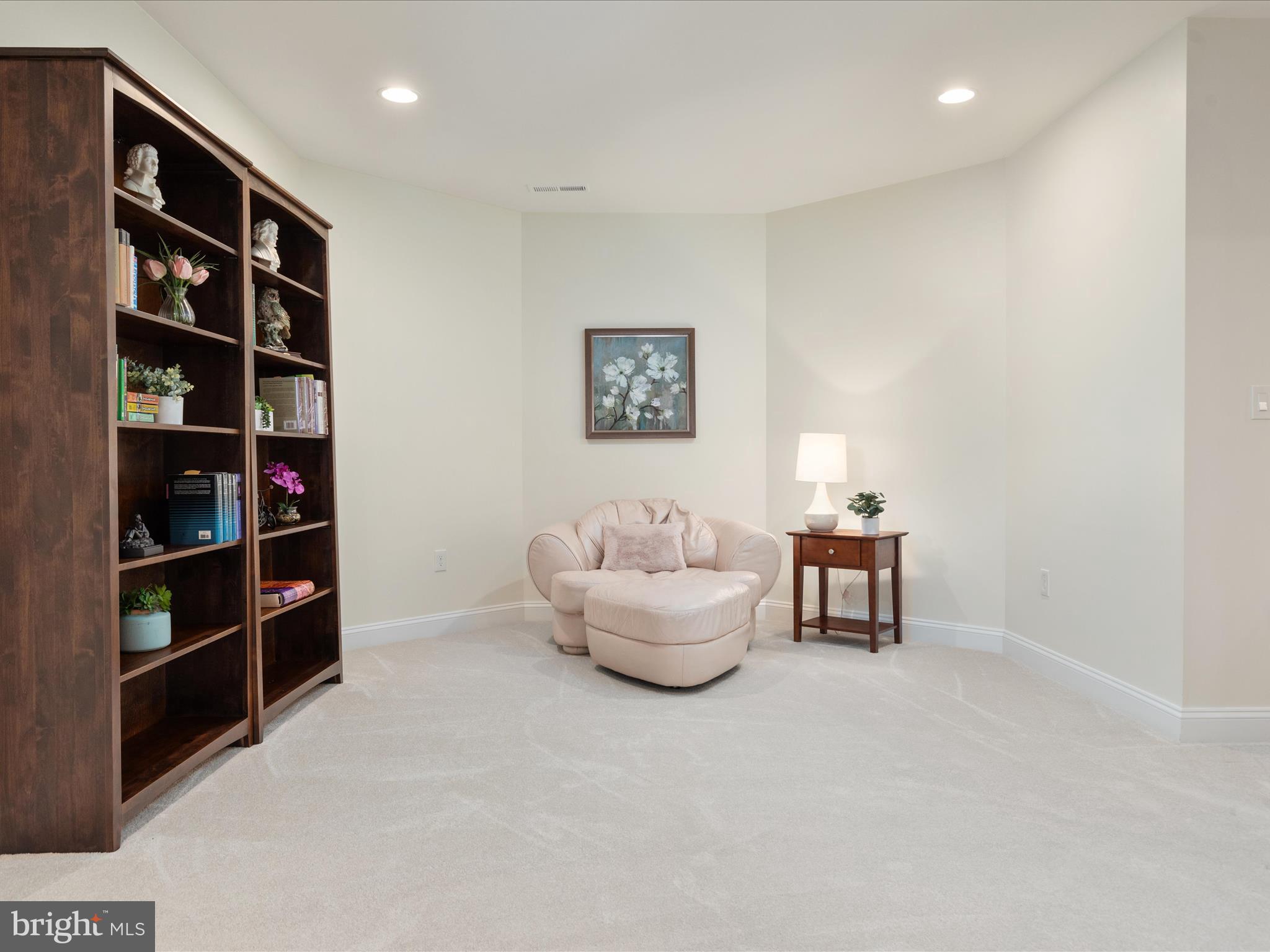 LENAH MILL - THE EXECUTIVES - Residential